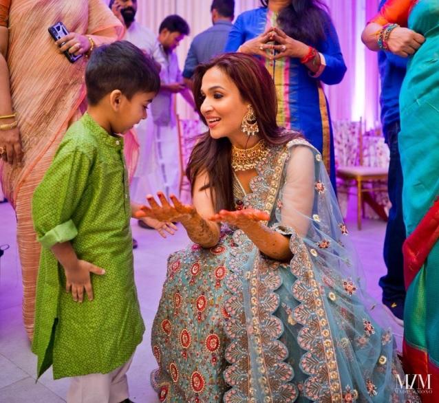 Soundarya with son