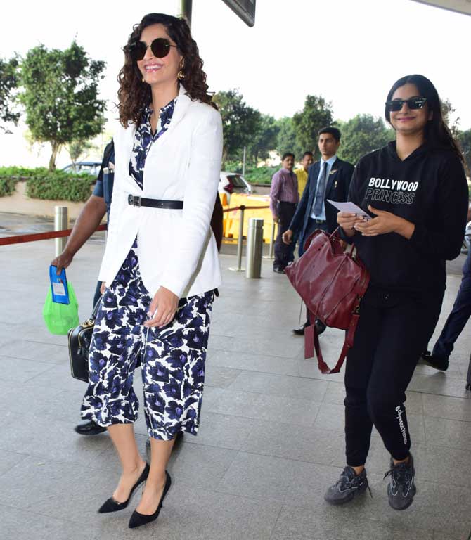 Ek Ladki Ko Dekha Toh Aisa Laga has an ensemble cast of Anil Kapoor, Sonam Kapoor, Rajkummar Rao and Juhi Chawla. This film also marks as a debut film of Shelly Chopra Dhar. The film is slated to release on 1st February 2019.