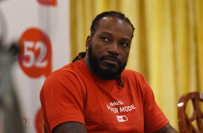 Chris Gayle
West Indian cricketer Chris Gayle landed himself in controversy following an interview with journalist Mel McLaughlin on January 5, 2016. Gayle, while playing in the Big Bash League, passed inappropriate remarks in response to McLaughlin’s questions. 
