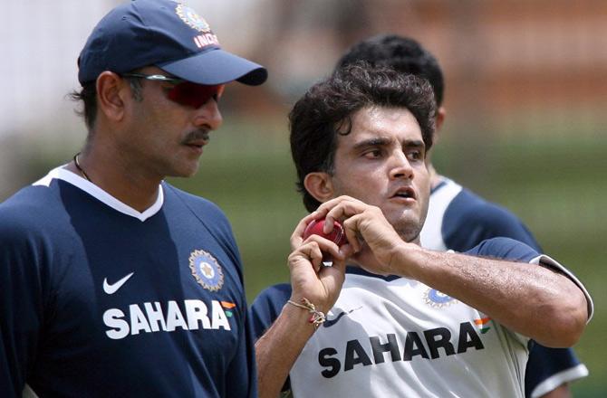 Sourav Ganguly
Sourav Ganguly, who at the time was part of the selection committee for the appointment of the Indian cricket team head coach, was accused by Ravi Shastri of insulting Shastri's candidature for becoming head coach of the Indian team and selecting Anil Kumble instead. Sourav Ganguly retorted saying, 