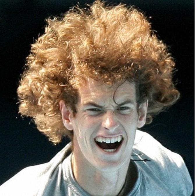 Andy Murray's maternal grandfather, Roy Erskine, was a professional footballer in the late 1950s. Andy Murray is a supporter of Hibernian Football Club, one of the teams his grandfather represented.