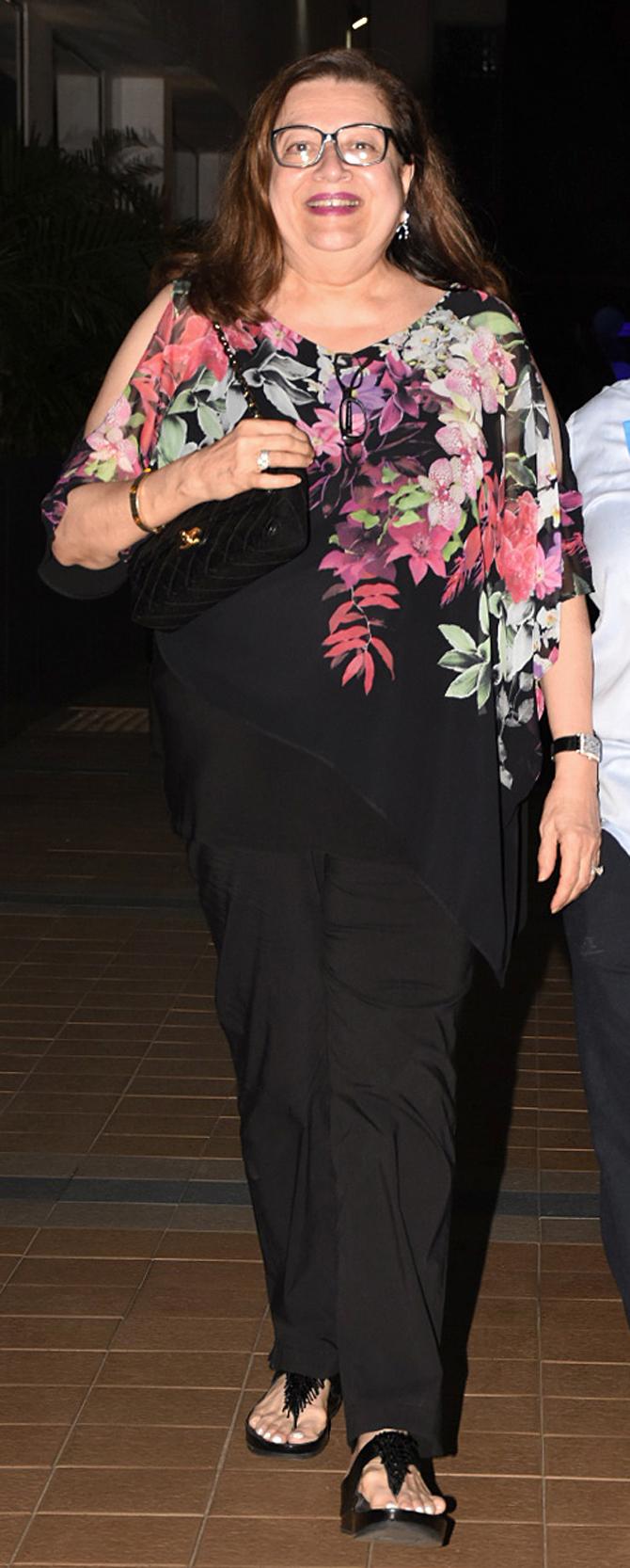 Babita was all smiles when clicked by the paparazzi after Ranvir Gupta's birthday bash, held at a popular restaurant in Bandra, Mumbai. 
