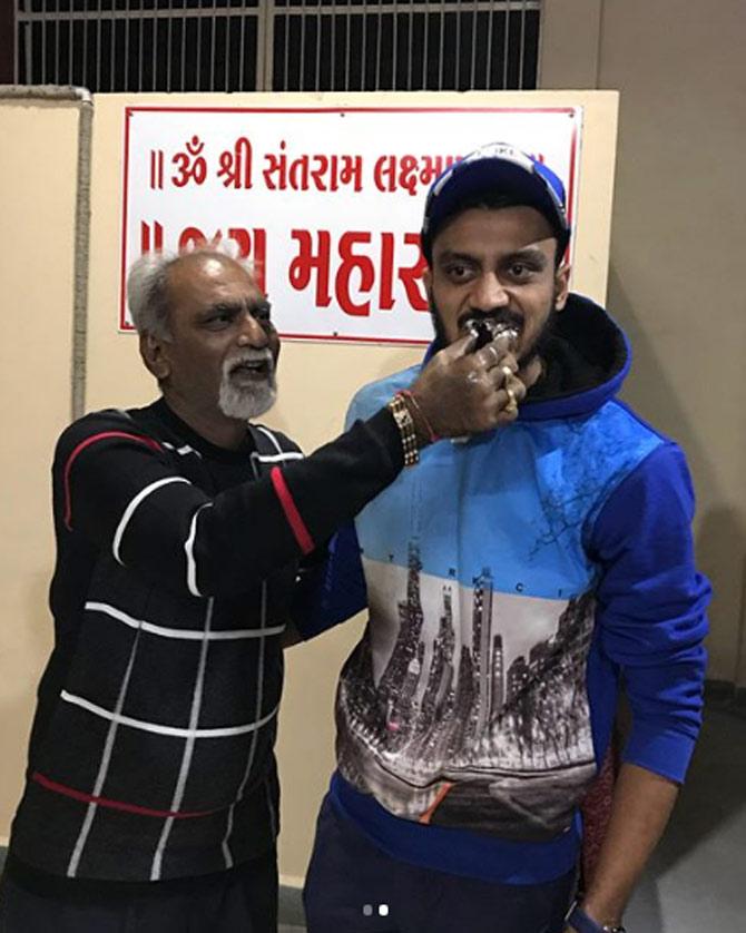 Axar Patel's family resides in Nadiad, Gujarat. He has an elder brother named Sanship Patel. He studied engineering at Dharmsinh Desai University.
In pic: Axar Patel posted this picture of himself with his dad and captioned, 
