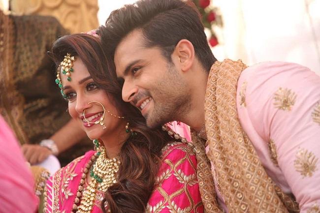 There were speculations that Dipika's ex-husband Raunak Samson alleged that his marriage with Dipika was in trouble, because of her affair with Shoaib. But Dipika time and again denied the speculations that Shoaib was the reason behind their divorce.