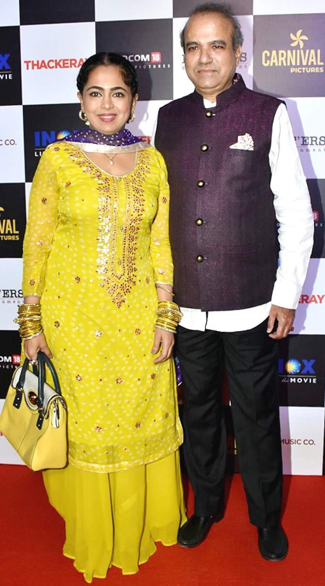 Suresh Wadkar attended the special screening of Thackeray with wife Padma, held at a popular multiplex in Mumbai.
