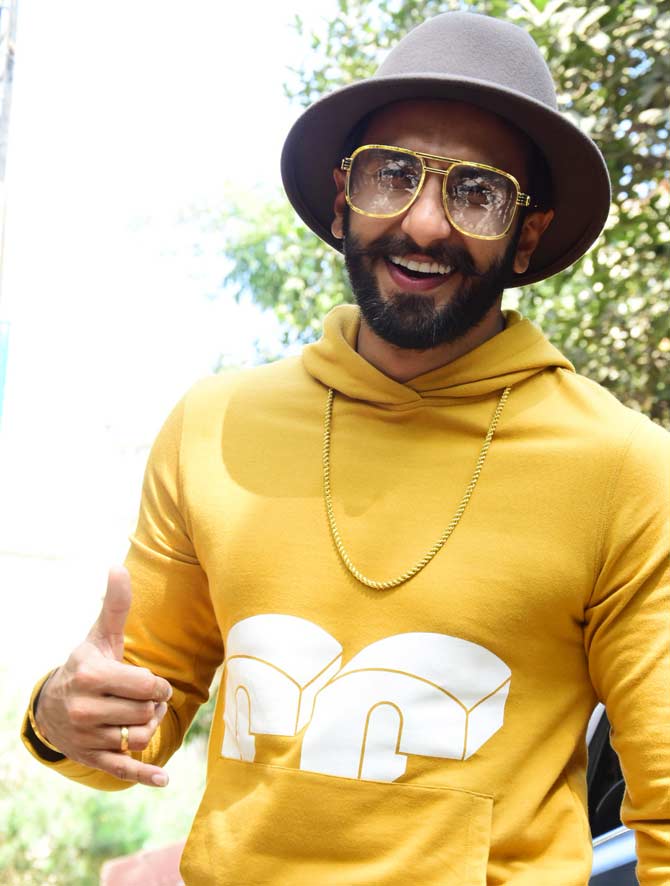 Gully Boy is a story inspired by slum rappers of Dharavi. Ranveer Singh who is paired opposite Alia Bhatt for the first time on the big screen is playing the role of a street rapper. The film is Ranveer's second collaboration with Zoya which showcases the actor in a leaner avatar.