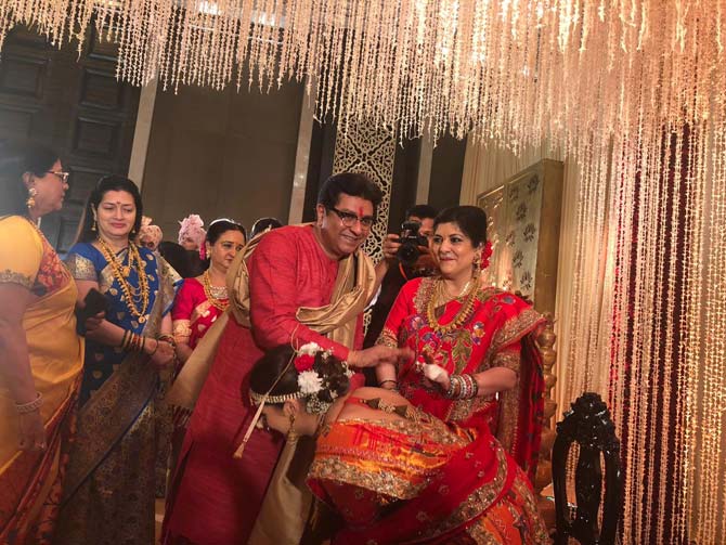 Flashback Raj Thackeray S Son Amit S Wedding Was A Grand Affair The thackeray family (marathi pronunciation: wedding was a grand affair