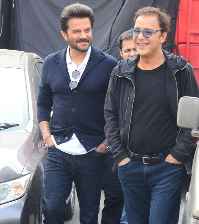 As the major chord of the film touches upon the issue of the society which needs to be told and has intense bonding between father-daughter this was the biggest reason that drew Anil Kapoor and Sonam Kapoor to do the film Ek Ladki Ko Dekha Toh Aisa Laga.
In picture: Anil Kapoor and Vidhu Vinod Chopra arrive for the film's promotional event.