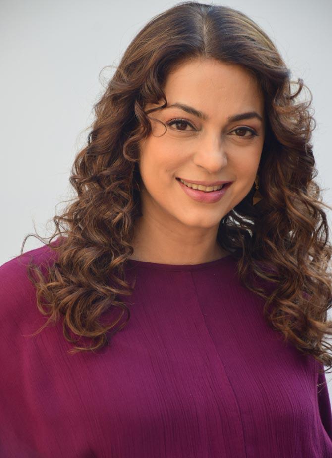 Juhi Chawla is pairing up with her Anil Kapoor after a long time for this film after having entertained the masses with films like Benaam Badsha, Loafer, Jooth bole Kawwa Kaate among others.