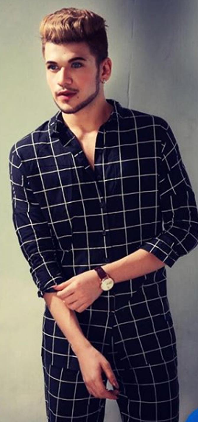 Faizy constantly says, 'He loves to be different and is proud to be different.' He never hesitates to try something new and creative even if it doesn't fit into the box created by our society.