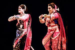 Mumbai: Lavani performance male dancers dons rainbow hues