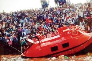 Five dead as boat capsizes in Narmada river in Nandurbar