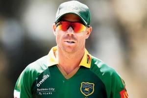 David Warner to undergo elbow surgery