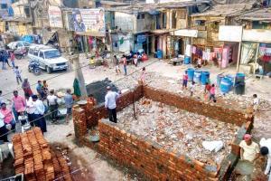 Dharavi locals pool in money to rebuild BMC demolished police station
