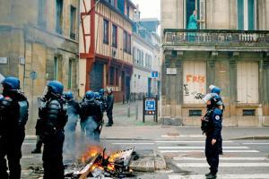 Edouard Philippe: France to ban participation in unauthorised protests