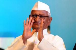 Anna Hazare asks youth to follow Mahatma Gandhi's principles