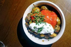 Mumbai Food: Kala Ghoda Cafe gives the good old Bombay feeling