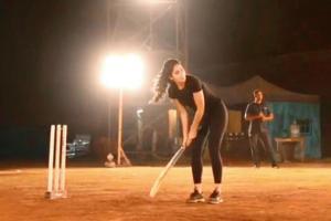 Watch video: Look who's batting! Katrina Kaif aiming for WC