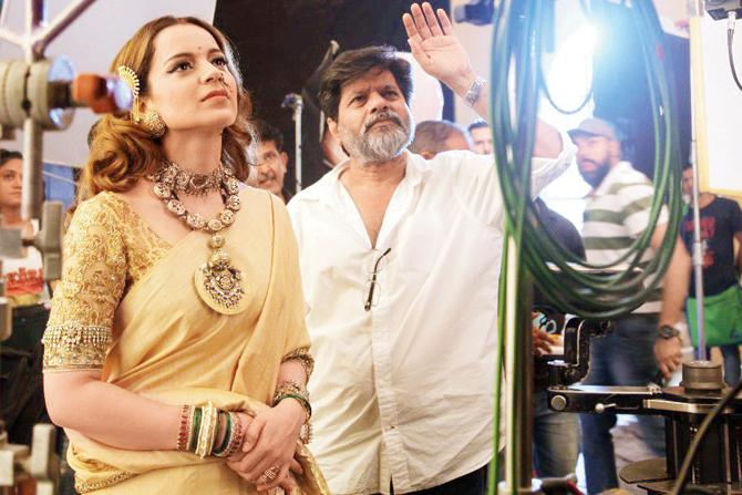 Kangana Ranaut on the set with the cinematographer