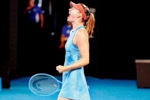 Australian Open: Maria Sharapova overcomes Caroline Wozniacki