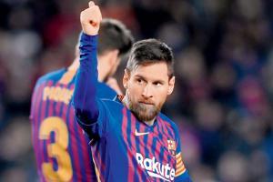 Lionel Messi scores record 400th goal in La Liga