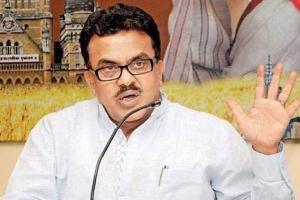Sanjay Nirupam: Mumbai should be protected from fake voters