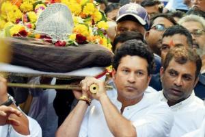 By not honouring Achrekar, state dishonours itself