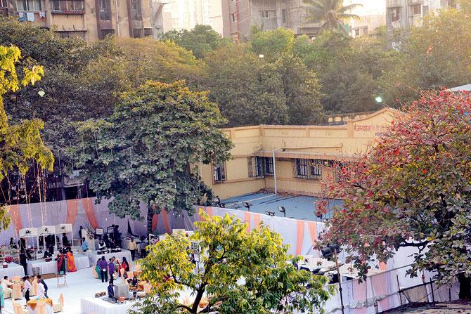 The school premises were all decked up for the wedding ceremony on Tuesday. Pics/Satej Shinde 