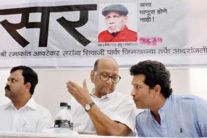 Mumbai team need a coach like Ramakant Achrekar: Sharad Pawar