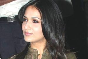 Soundarya Rajinikanth to produce historical saga