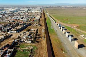 Donald Trump mulls wall of steel for border