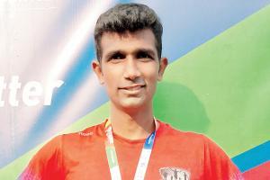 Mumbai Marathon: Cricket trainer Kanchgar not happy with Sunday spell