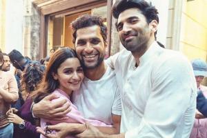 Kalank wrap up: Alia Bhatt posts smiling photo with Aditya Roy Kapur