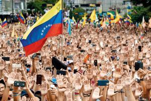 Over 350 protesters detained in Venezuela