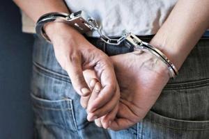 Two sandalwood smugglers arrested in Bengaluru