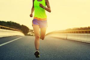 Running a marathon? Beware, these common mistakes can cause back pain