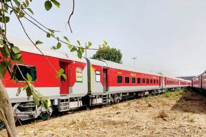 28-year-wait for Rajdhani ends, with a dash of misal pav