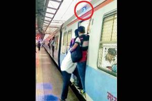 Mumbai: Indicators to warn commuters when trains are about to leave
