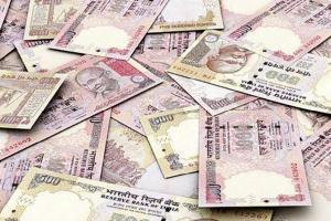 Five arrested in Gujarat for printing fake currency