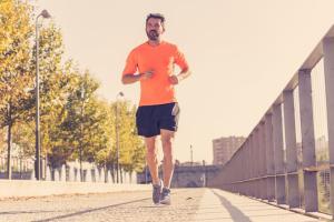 Can heart patients run a marathon safely?