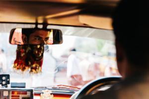 Taxi driver and his gang molest female traffic cop, assault colleague