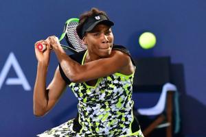 Venus Williams outlasts Victoria Azarenka in Auckland opener