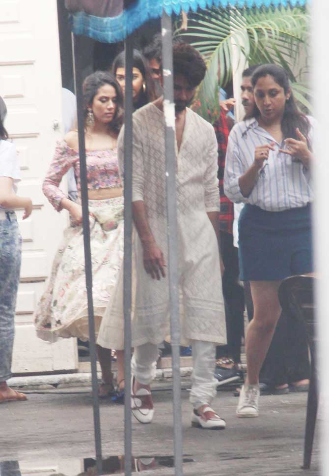 The duo is known for their social media PDA. Shahid Kapoor and Mira Rajput both don't shy away from showcasing their love in front of the camera.