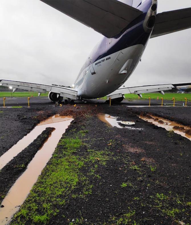 According to unconfirmed reports, a few passengers sustained minor injuries in the accident that is yet to be verified