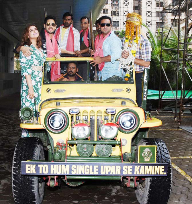 The makers of Jabariya Jodi released the trailer of the film on July 1 at a popular multiplex in Andheri, Mumbai. Parineeti Chopra and Sidharth Malhotra and the entire cast of the film attended the event. All pictures/Yogen Shah