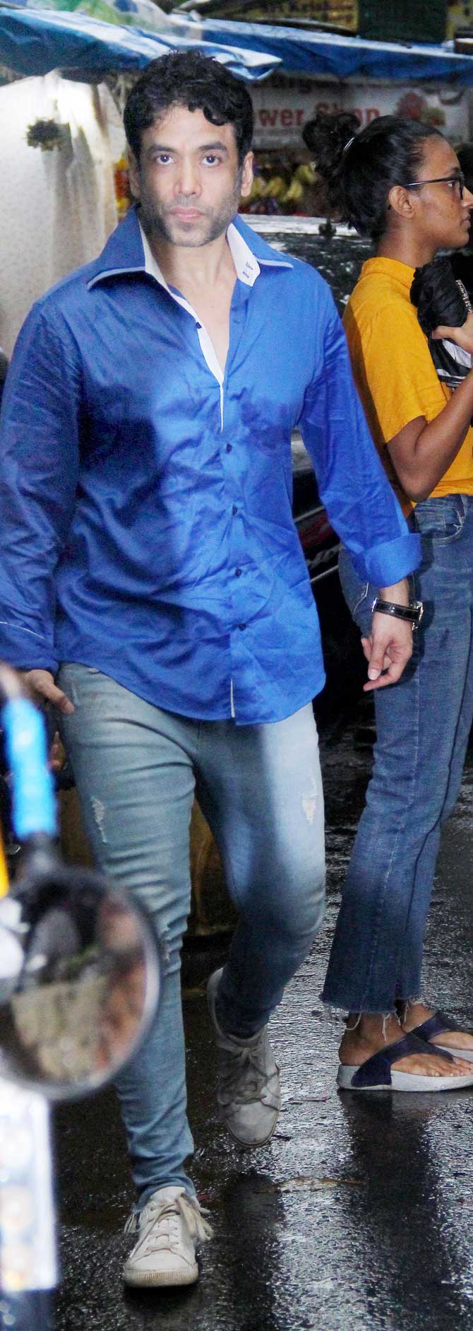 Jeetendra's son Tusshar Kapoor was also snapped at the temple. Tusshar opted for a blue shirt, distressed jeans, and sports shoes for the visit. Last seen in Golmaal Again (2017), Tusshar took the digital route with sister Ekta Kapoor's ALTBalaji web show, Booo… Sabki Phategi. The web show, which sees Mallika Sherawat as co-star, is a horror-comedy.