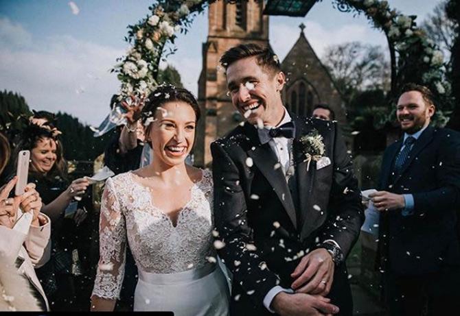 Chris Woakes posted this picture of himself with wife Amie Woakes and captioned it as, 