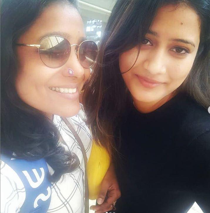 Ambati Rayudu's wife posted this picture with a friend while watching a Chennai Super Kings match in the IPL 2018.