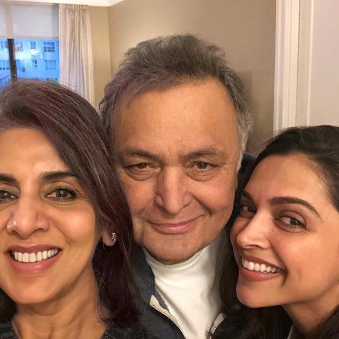 Deepika Padukone took out time from her busy schedule to meet Rishi and Neetu Kapoor, too. Deepika, who was dating Ranbir Kapoor for a while, is still good friends with him and his family. Neetu captioned this photo as, 