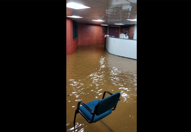 The Tata Hospital in Kharghar was flooded with knee-deep water. Pic/Vinod Kumar Menon